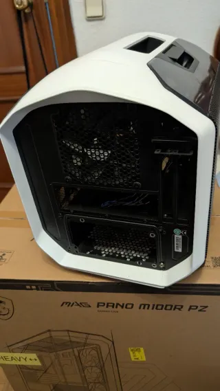 Caja Gaming Mini ITX Corsair 380T