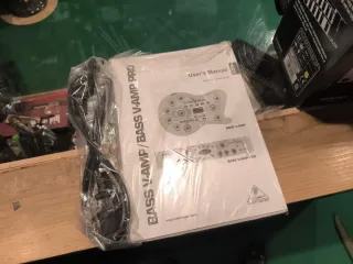 Behringer Bass V-AMP PRO Procesador Efectos