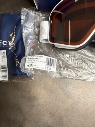 Occhiali da sci Red Bull nuovi