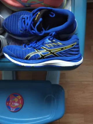 Zapatillas Under Armour Unisex Negras .