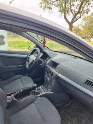 Opel Astra 2005