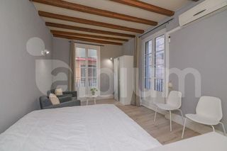 Estudio en alquiler en Sant Pere, Santa Caterina i la Ribera en Barcelona