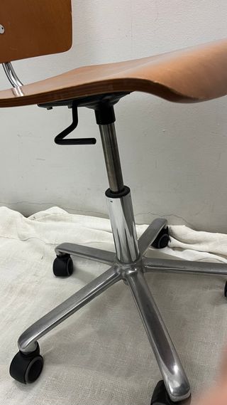 Silla de escritorio madera y metal