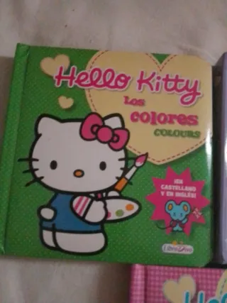 Lote libros hello Kitty