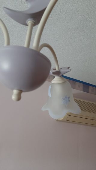 Conjunto lámpara techo y mesilla, infantil