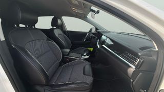 Kia e-Niro Concept 100 kW (136 CV)