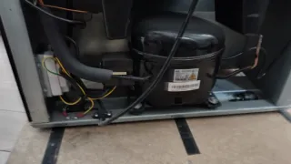 Vinoteca Cavanova CV100T - 100 botellas, no enfría