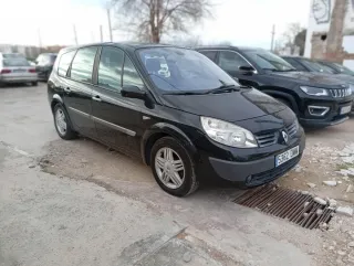 Renault Grand Scenic 2005 itv recién pasada