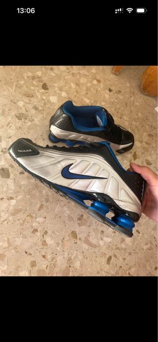 Nike Shox R4 Azul Negro y Plateado