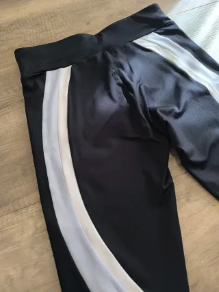 Mallas Oysho Deporte Negro, Azul claro y blanco