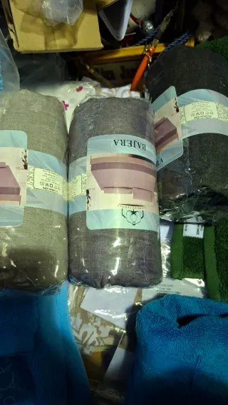 Lote de toallas y textiles para el hogar