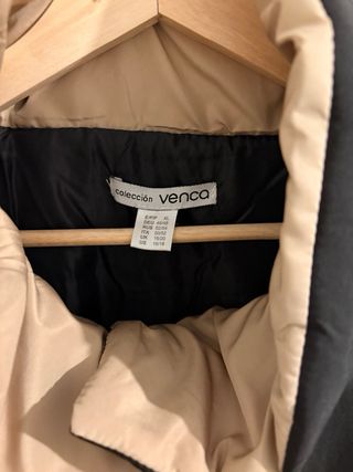 Abrigo largo Venca negro y beige talla XL