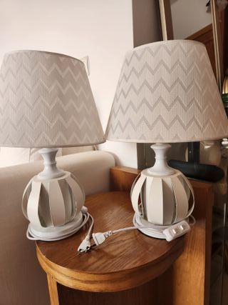 2 Lámpara de mesa moderna zigzag