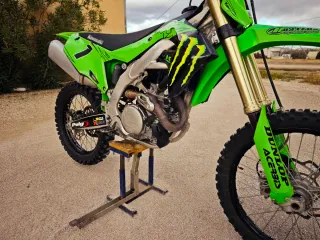 Kawasaki 450 KXF 2022
