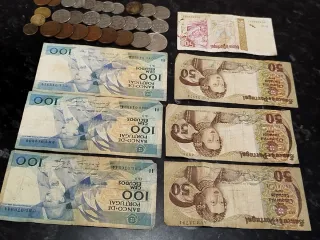 Lote 7 Billetes y 30 Monedas Portugal