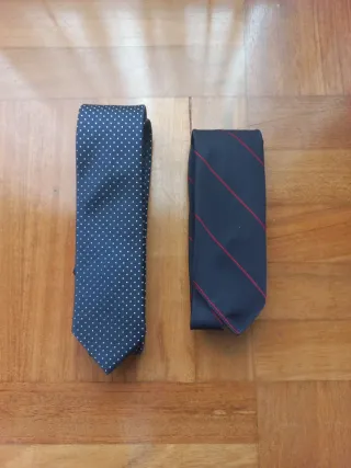 Conjunto 2 corbatas azul y rojo