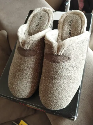 Zapatillas Garzón Talla 36 Beige