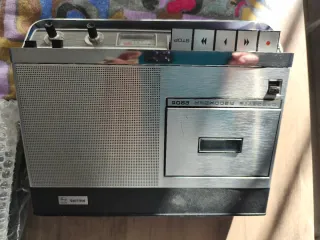 Radio Cassette Philips 8205