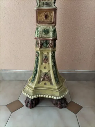 Base Soporte de Jarrón o Figura Escayola Labrada