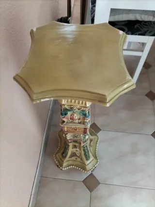 Base Soporte de Jarrón o Figura Escayola Labrada