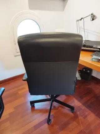 Silla de oficina negra (2 unidades)