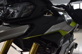 VOGE 900 DSX Aventura