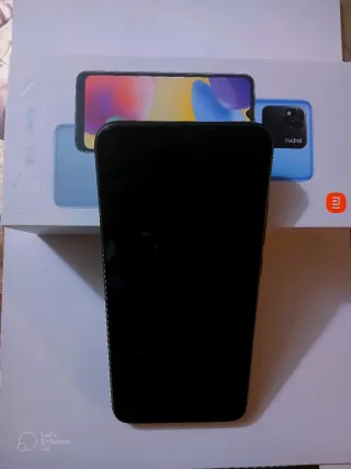Xiaomi Redmi 10A 128GB + Accesorios