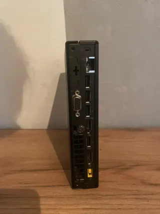 Lenovo ThinkCentre M710q Mini PC