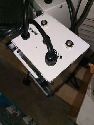 Pantallas + Balastros 400W