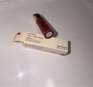 Rare Beauty Soft Pinch Believe Colorete Líquido