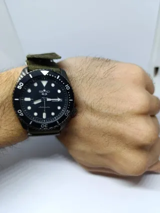 Reloj Seiko 5 Sports SRPD65K4 automatic