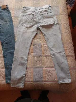Pantalones vaqueros hombre azul y celeste