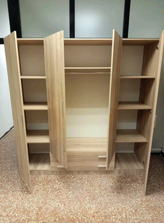 LIQUIDACIÓN EN Canapés abatibles y colchones