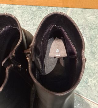 Botines negros tacón señora