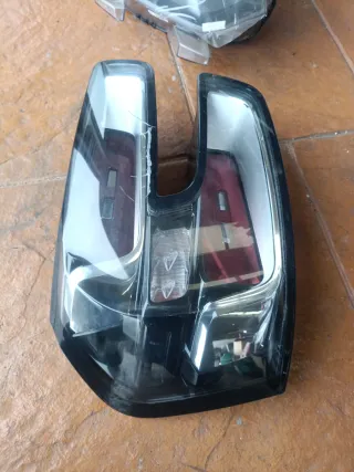 Piloto Trasero Izquierdo PSA 9678271580