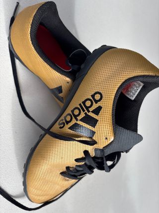 Botas Adidas X Turf Doradas