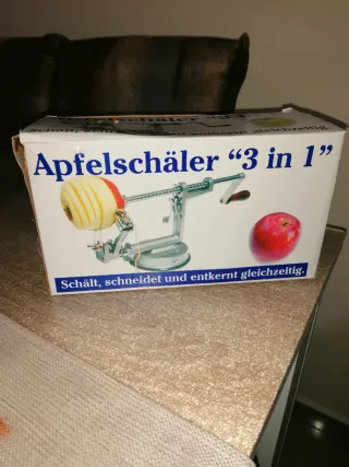 Pelador de manzanas 3 en 1