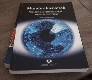 Mundu-ikuskerak. Nazioarteko harremanetako korr...