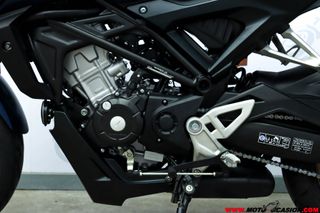 HONDA CB 125 R -APTA B Y A1-