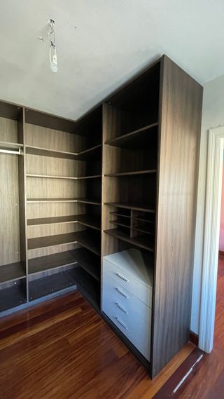 Armario empotrado madera 3 cuerpos