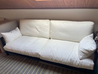 Sofá Cama Madera Negra y Tela Blanca