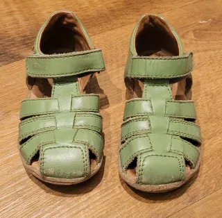 Sandali Naturino verdi bimbo unisex n.24