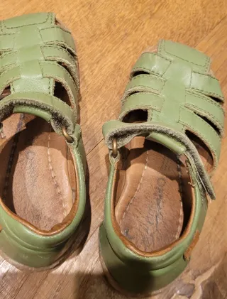 Sandali Naturino verdi bimbo unisex n.24