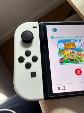 Nintendo Switch OLED Blanca, 2 Juegos y Accesorios