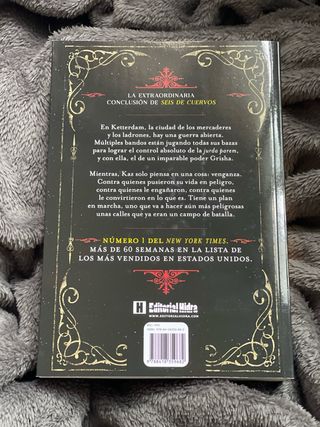 ESTUCHE ESPECIAL - Bilogía Seis de cuervos