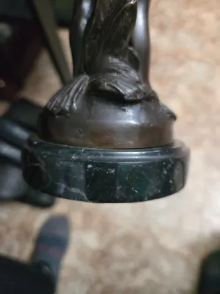Figura bronce niño violín Auguste Moreau