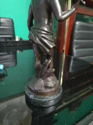 Figura bronce niño violín Auguste Moreau