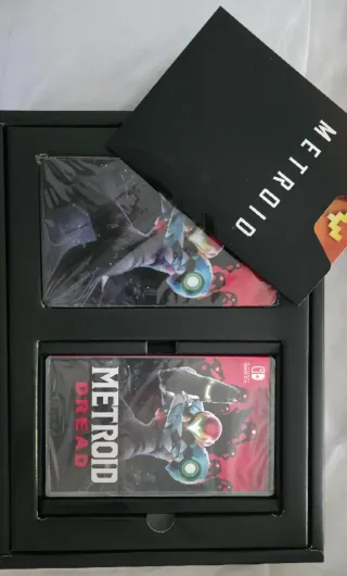 Metroid Dread Edición Especial (Nintendo Switch)