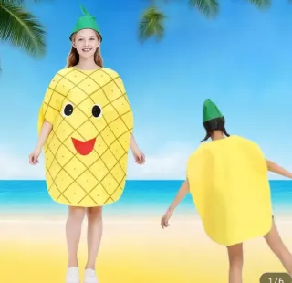 Disfraz de piña, pendientes piña con gafas a juego