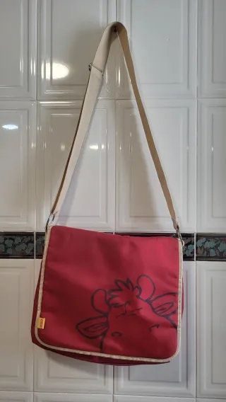Bolsa para portátil roja con dibujo